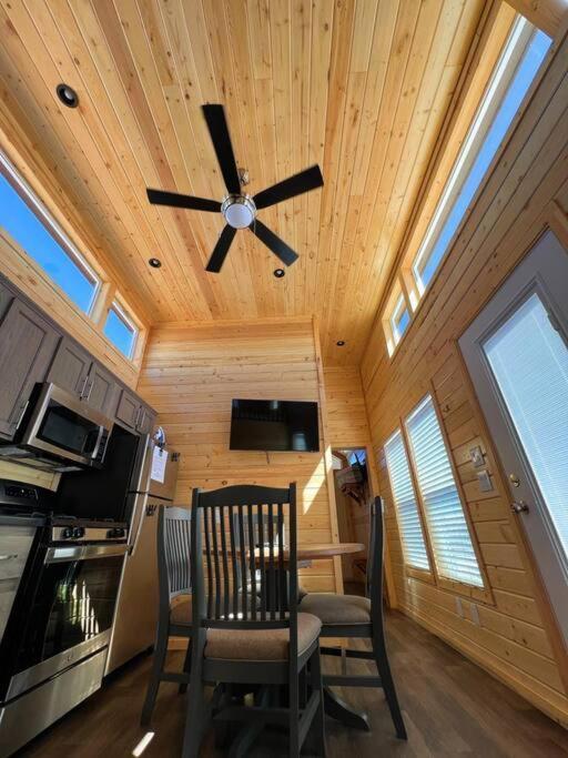 091 Star Gazing Tiny Near Grand Canyon South Rim Sleeps 8 Holiday home *